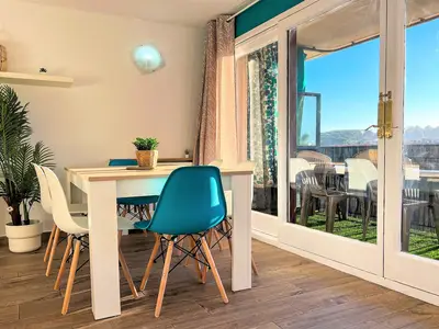 DiningRoom