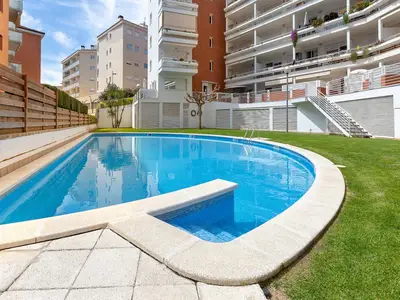 PoolOfHouse