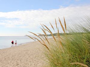 23068805-Ferienwohnung-4-Lobbe (Rügen)-300x225-2