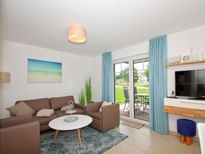 23956896-Ferienwohnung-4-Lobbe (Rügen)-300x225-4