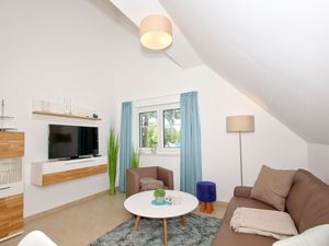 23956888-Ferienwohnung-2-Lobbe (Rügen)-300x225-4