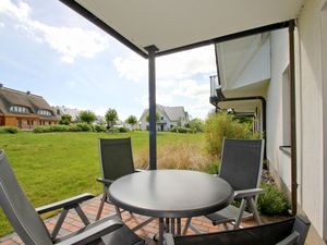 23957080-Ferienwohnung-4-Lobbe (Rügen)-300x225-4