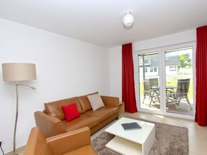 23957104-Ferienwohnung-4-Lobbe (Rügen)-300x225-3