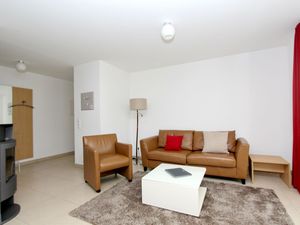 23957104-Ferienwohnung-4-Lobbe (Rügen)-300x225-5