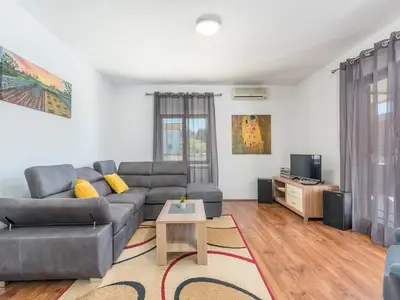 Ferienwohnung für 6 Personen (101 m²) in Loborika 6/10