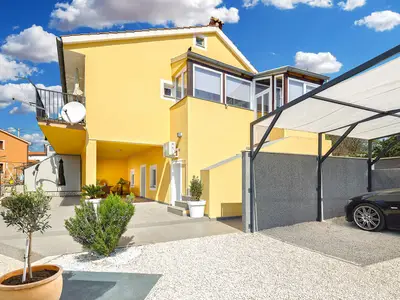 Ferienwohnung für 4 Personen (45 m²) in Loborika 2/10