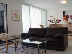 22130503-Ferienwohnung-4-Locarno-300x225-5