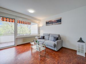 23707310-Ferienwohnung-4-Locarno-300x225-1