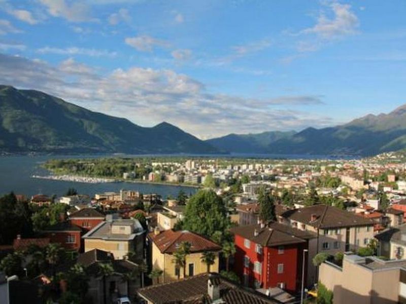 Aussicht gegen Locarno