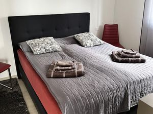 24054630-Ferienwohnung-3-Locarno-300x225-2