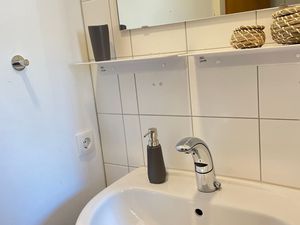 23965776-Ferienwohnung-2-Lochau-300x225-5