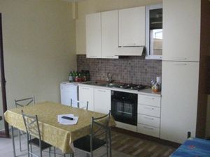 Ferienwohnung für 5 Personen (60 m²) in Locri