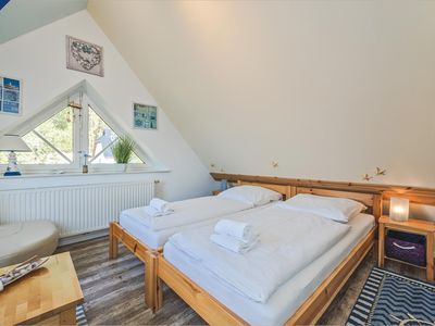 Schlafzimmer mit Doppelbett