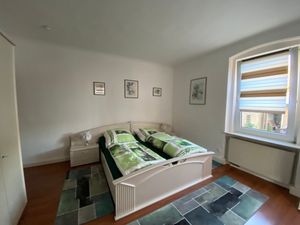 23827637-Ferienwohnung-4-Löbau-300x225-4