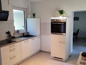 23971821-Ferienwohnung-4-Löf-300x225-5