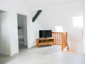 23051569-Ferienwohnung-3-Löhnberg-300x225-4