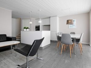 23678920-Ferienwohnung-8-Løkken-300x225-3