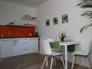 23101069-Ferienwohnung-2-Lörrach-300x225-5