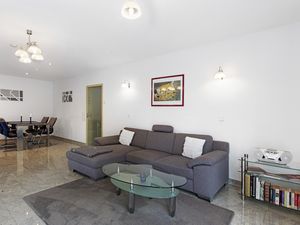 19377861-Ferienwohnung-4-Lörrach-300x225-5