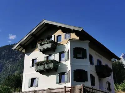 Haus Alpenrose 6