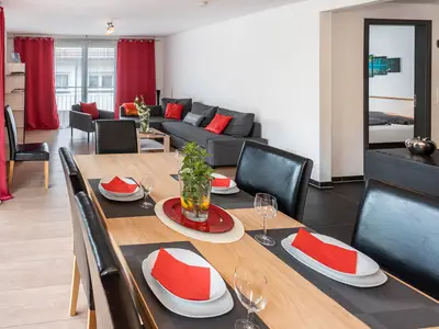 Photo, INSIDE, OUTSIDE