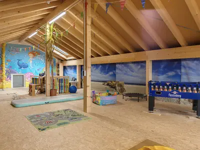 Photo, INSIDE, OUTSIDE