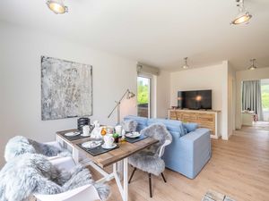 23884552-Ferienwohnung-2-Lohme (Rügen)-300x225-4