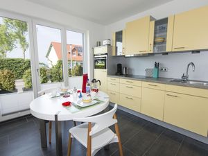 23380926-Ferienwohnung-2-Lohme (Rügen)-300x225-3