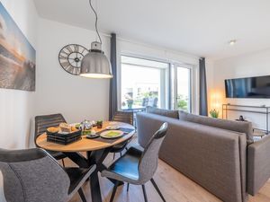 23884554-Ferienwohnung-2-Lohme (Rügen)-300x225-1