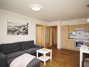 23957390-Ferienwohnung-2-Lohme (Rügen)-300x225-5