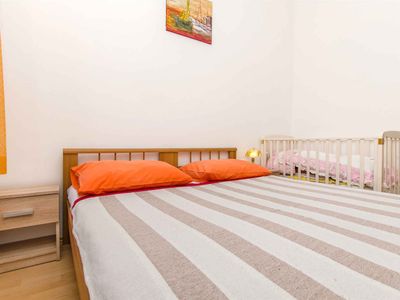 Ferienwohnung für 4 Personen (54 m²) in Lokva Rogoznica 8/10