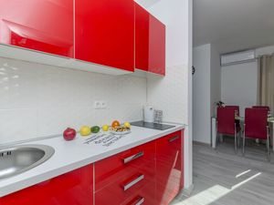 23942585-Ferienwohnung-4-Lokva Rogoznica-300x225-5