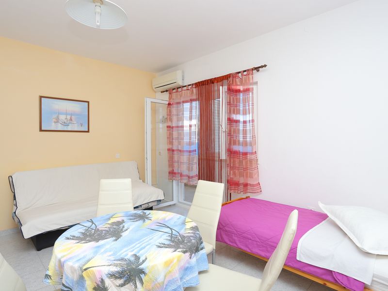 22623631-Ferienwohnung-5-Lokva Rogoznica-800x600-2