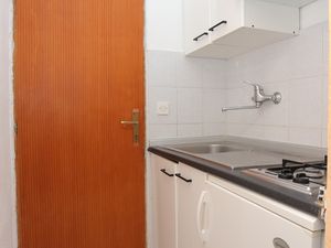 22623575-Ferienwohnung-4-Lokva Rogoznica-300x225-3