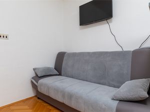 22956915-Ferienwohnung-3-Lokva Rogoznica-300x225-4