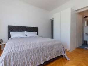 22956915-Ferienwohnung-3-Lokva Rogoznica-300x225-5