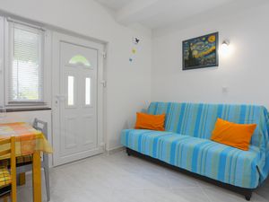 23926998-Ferienwohnung-4-Lokva Rogoznica-300x225-3