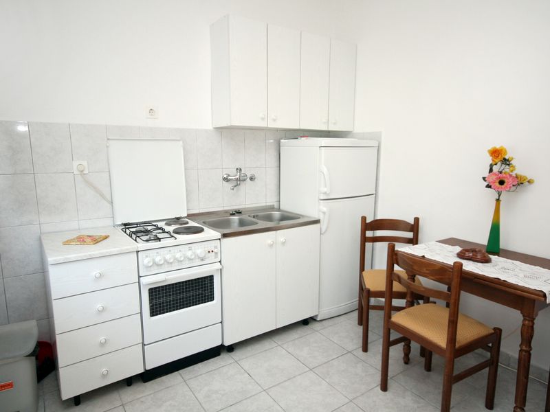 23927998-Ferienwohnung-4-Lokva Rogoznica-800x600-2