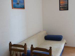 23928904-Ferienwohnung-4-Lokva Rogoznica-300x225-3