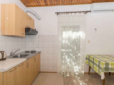 Ferienwohnung für 4 Personen (35 m²) in Lokva Rogoznica 9/10