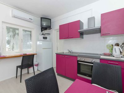 Ferienwohnung für 3 Personen (24 m²) in Lokva Rogoznica 5/10