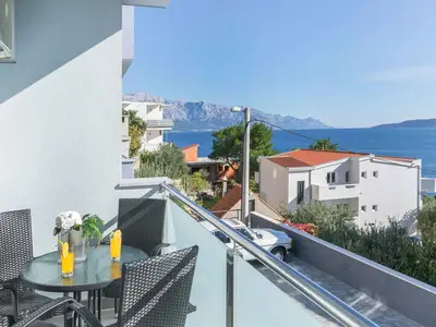 Ferienwohnung für 4 Personen (42 m²) in Lokva Rogoznica 4/10