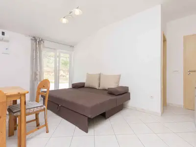 Ferienwohnung für 4 Personen (35 m²) in Lokva Rogoznica 2/10