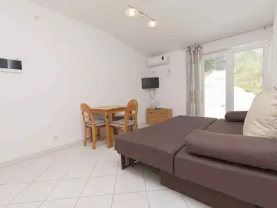 Ferienwohnung für 4 Personen (35 m²) in Lokva Rogoznica 4/10