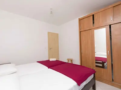 Ferienwohnung für 4 Personen (35 m²) in Lokva Rogoznica 8/10