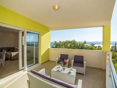 Ferienwohnung für 5 Personen (80 m²) in Lokva Rogoznica 5/10