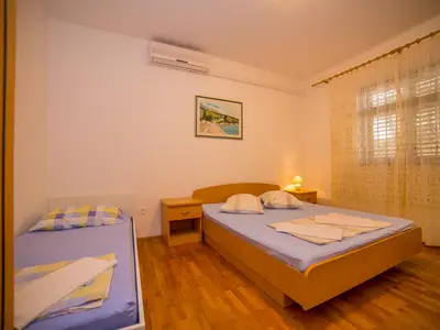 Ferienwohnung für 3 Personen (35 m²) in Lokva Rogoznica 10/10