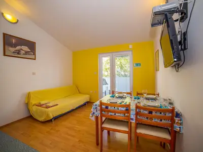 Ferienwohnung für 4 Personen (44 m²) in Lokva Rogoznica 9/10
