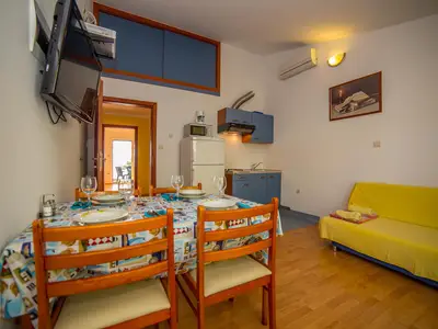 Ferienwohnung für 4 Personen (44 m²) in Lokva Rogoznica 10/10
