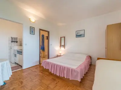 Ferienwohnung für 2 Personen (24 m²) in Lokva Rogoznica 8/10